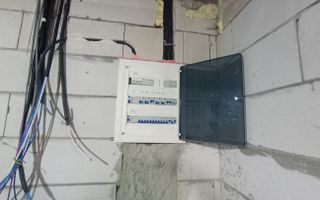 Casa Individuala Suprafete Generoase, Teren Mare, La Rosu - Poză 17