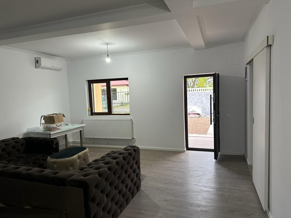 Casa de vanzare Stefanestii de Jos - Poză 11