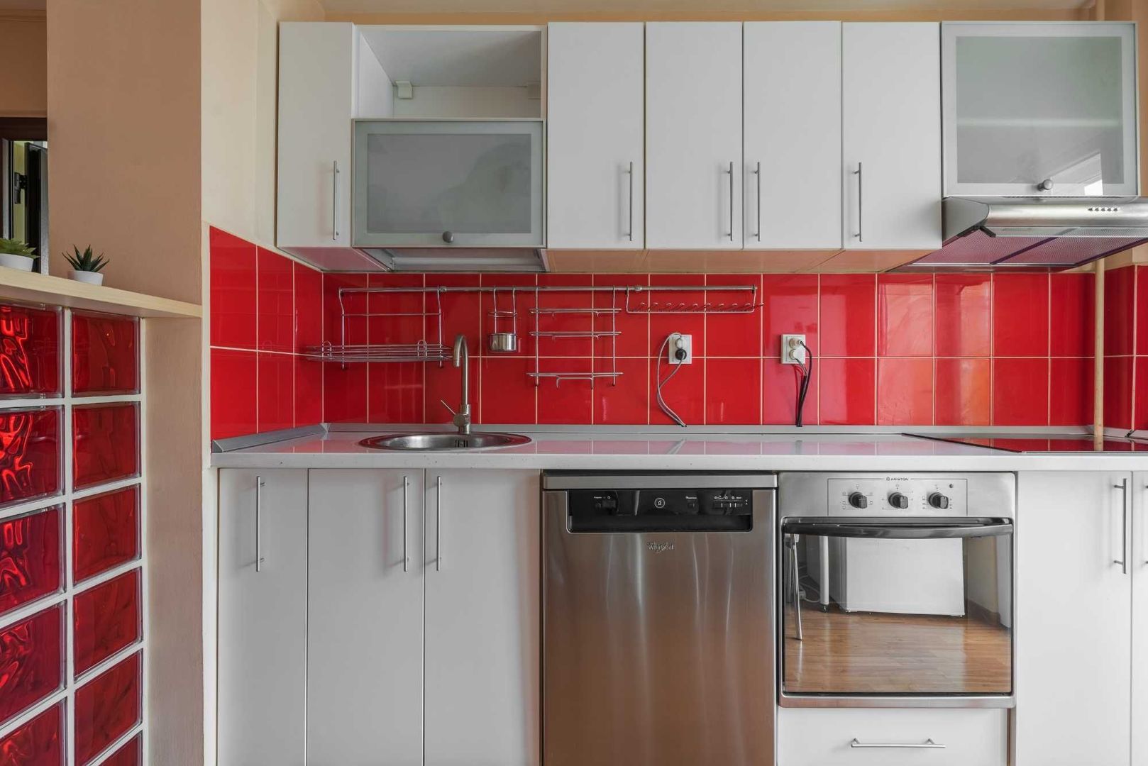 Apartament Titulescu //  Piata Victoriei - Poză 5