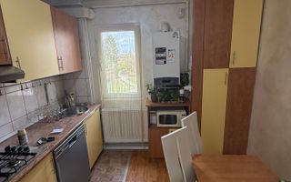 Apartament 3 camere, etj. 2/4, mobilat & utilat-zona Astra - Poză 9