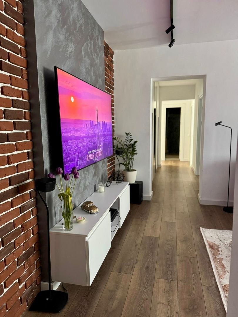 Superb Apartament 4 Camere Gorjului - Poză 10