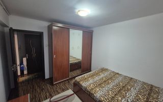 Ap 3 camere Titan - Piata Miniș mobilat/utilat - Poză 8