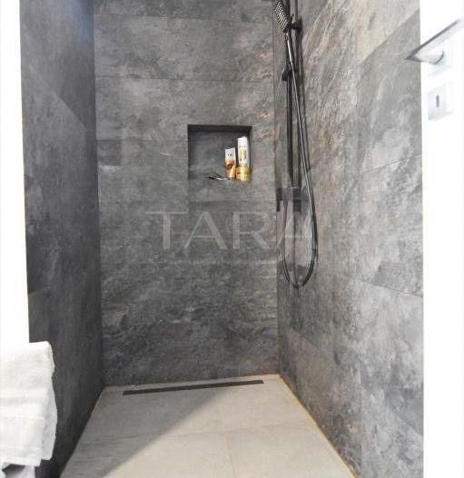 Duplex elegant cu 5 camere, alee privată – Avram Iancu, Florești. - Poză 6