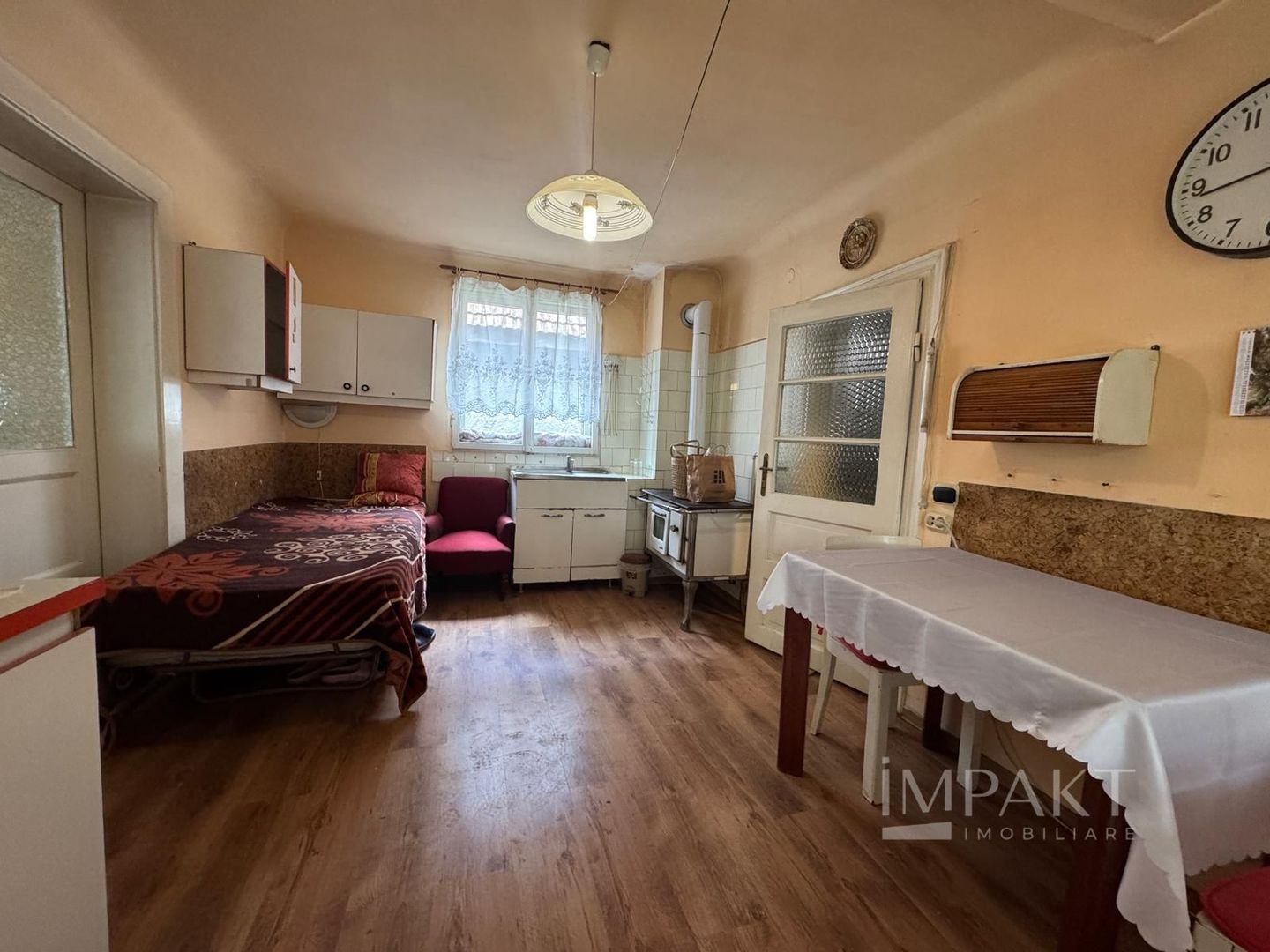 Casa cu teren generos in cartierul 'Intre Lacuri'!!! - Poză 8