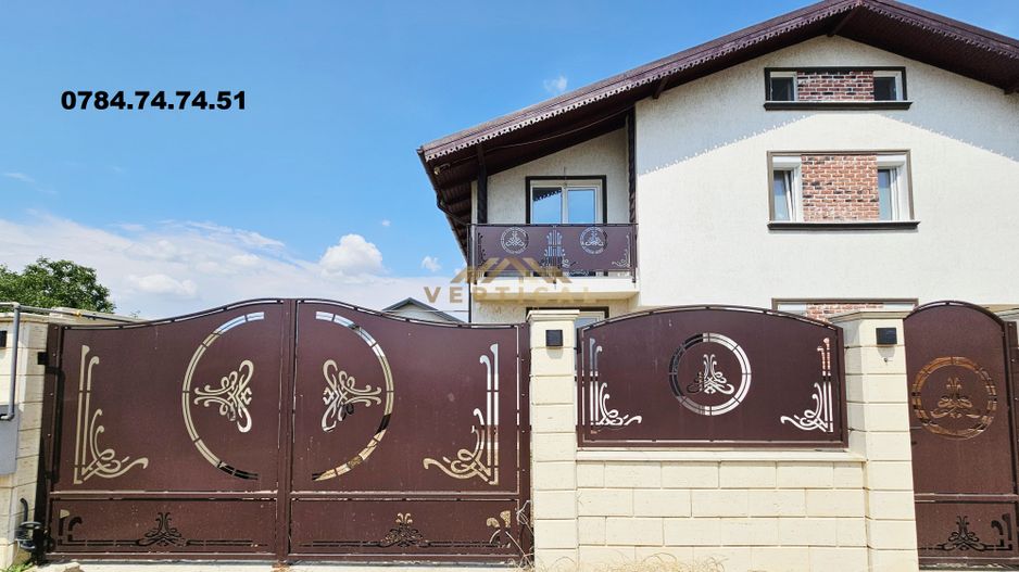Vila 4 camere | 2 bai | teren 200 mp | Centru comuna - Poză 1