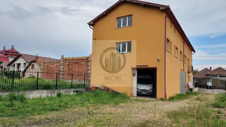 Cladire la cheie 2 ap si 8 garsoniere Deva cartier Grigoresc 495 mp - Poză 14