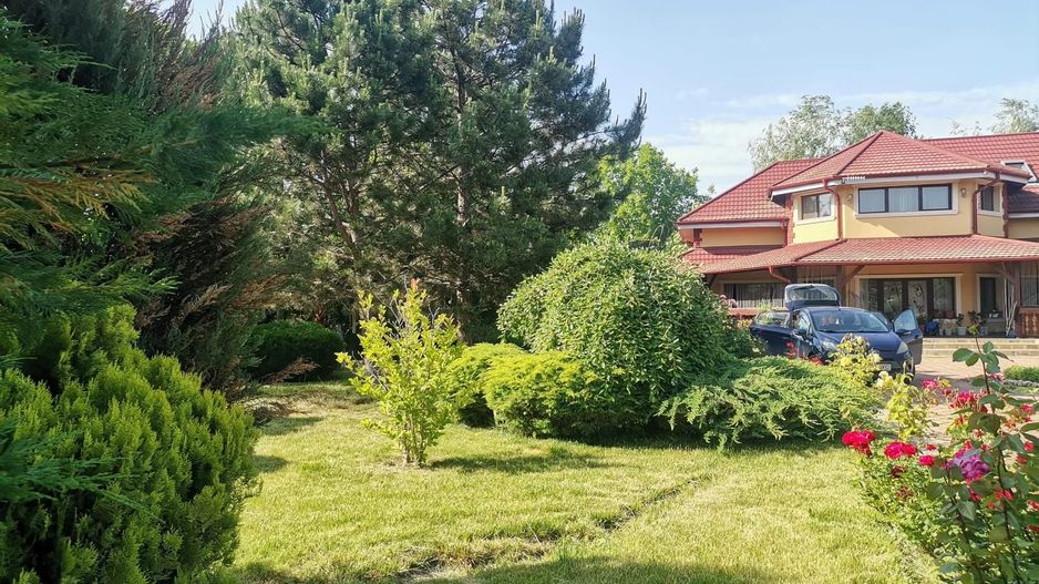 Vilă de lux mobilata/utilata cu terasa+foisor, garaj,gradina si livada - Poză 7