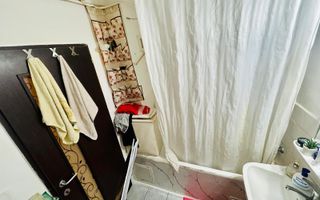 2 camere decomandat, bloc din 1980 zona Dacia - Poză 9