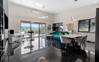 Penthouse 4 camere! 166 mp utili! Panorama deosebita! - Poză 1