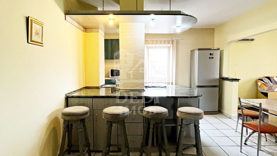 Apartament cu 3 camere de inchiriat zona Rogerius, Oradea - Poză 6