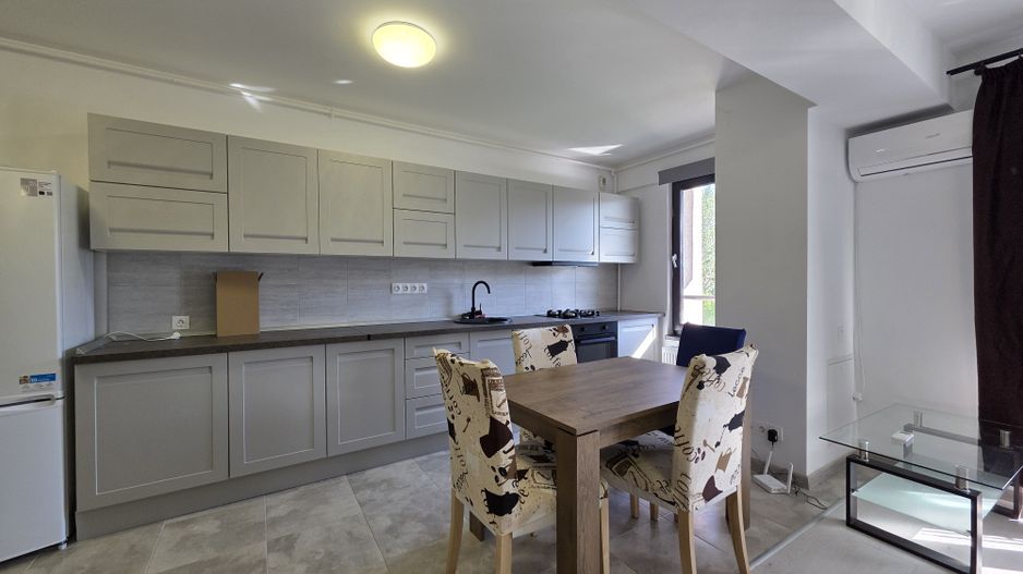Apartament 2 camere Pipera Rond OMV Pipera Plaza loc parcare subteran - Poză 2