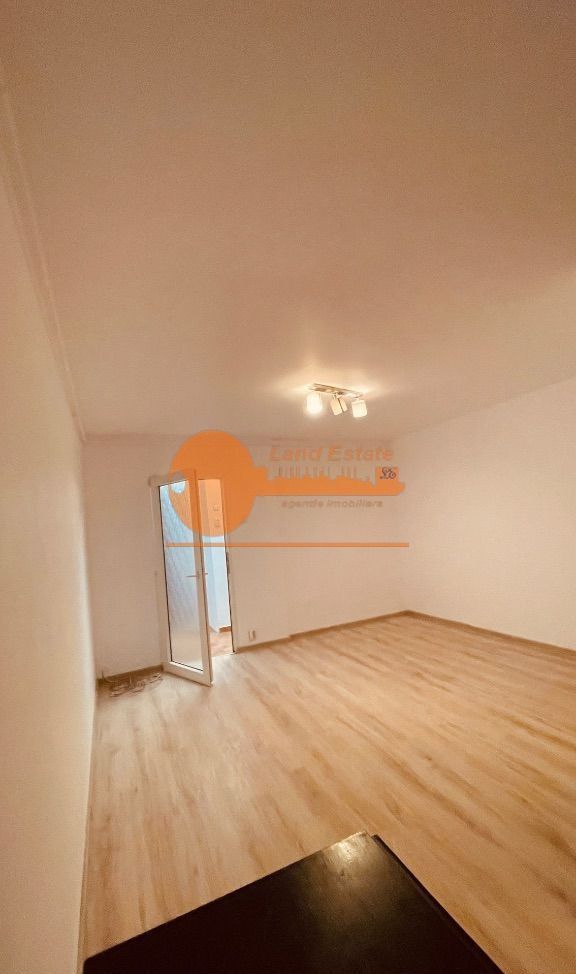 Garsoniera Drumul Taberei ( 1980 ) - Poză 11