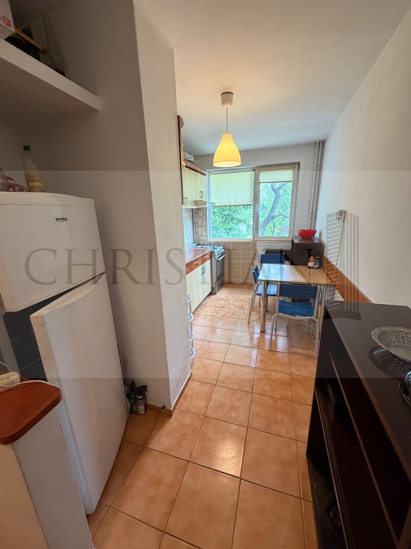 Apartament 4 camere 87 mp - Imobil 1965 - Etaj 1/4 - Poză 9