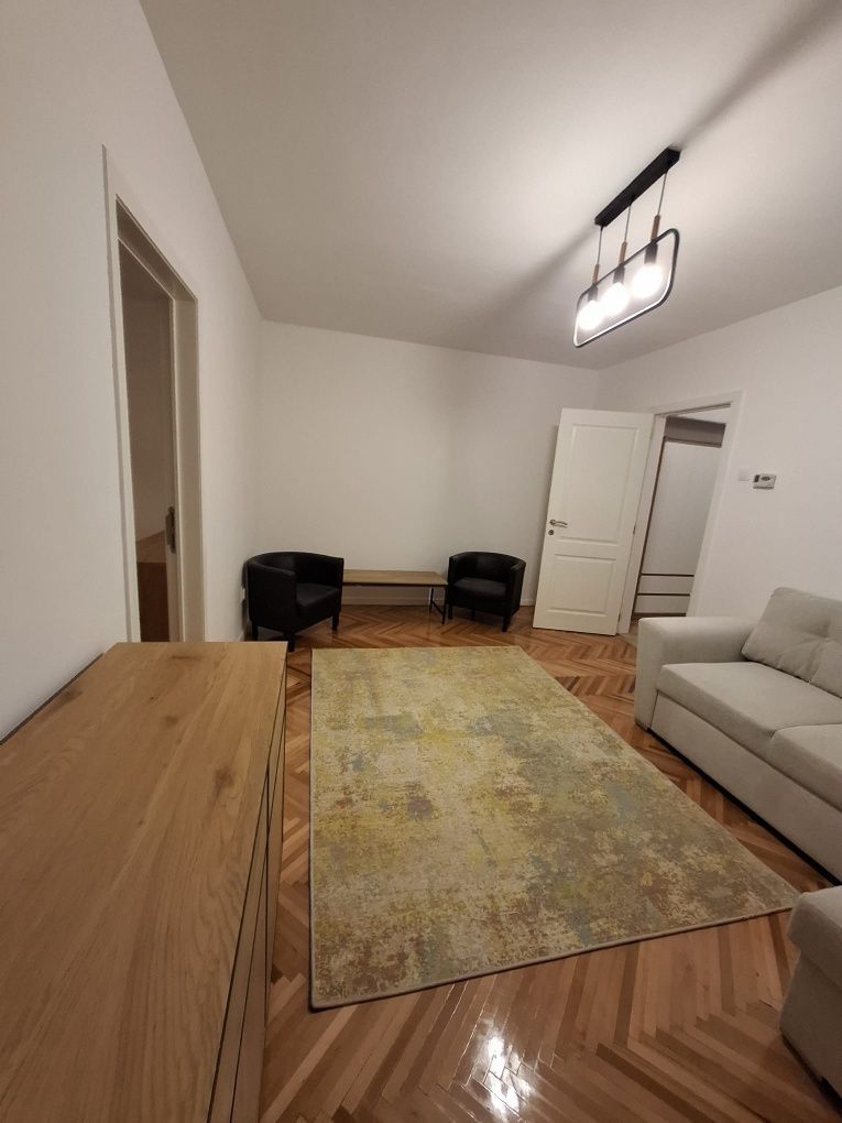 Aparatment 2 camere 50 mp  Podu Ros Splai Bahlui 350 euro - Poză 2