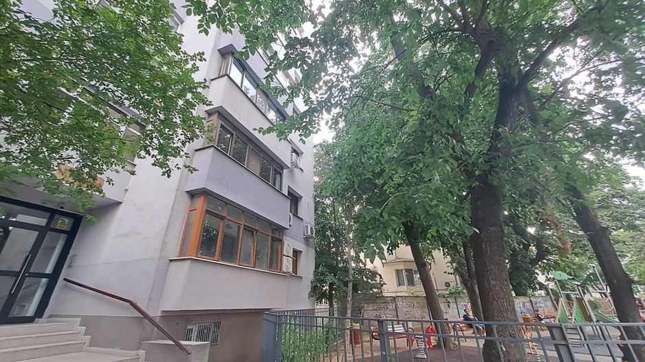 Apartament 3 camere Metrou 1 Mai - Poză 27
