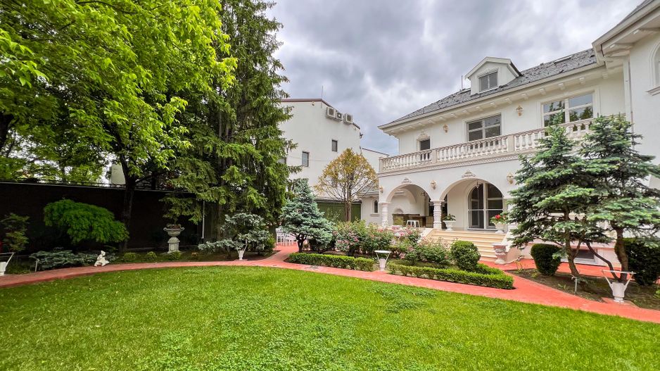 PROPRIETATE CU ENERGIE PURA |  Sanctuarul Eleganței și Rafinamentului - Poză 2