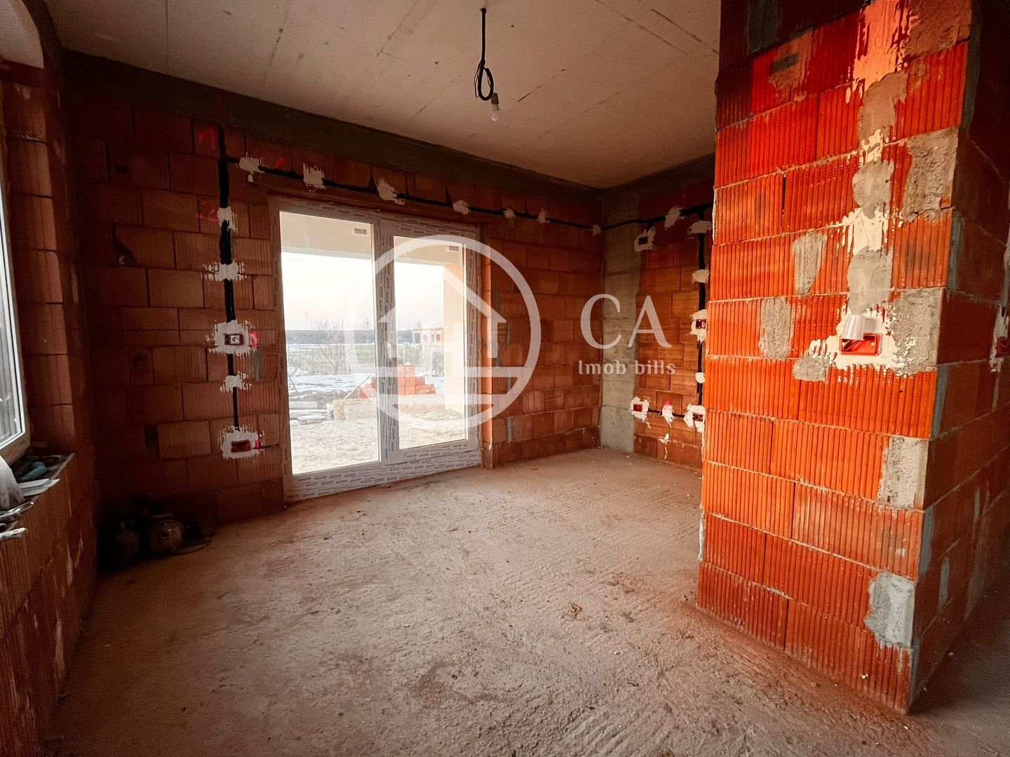 Casă de vânzare cu 4 camere in cartierul Bălcescu, Oradea - Poză 8