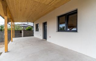 Casă nouă 4 camere, ideală pentru familie. Toate utilitățile