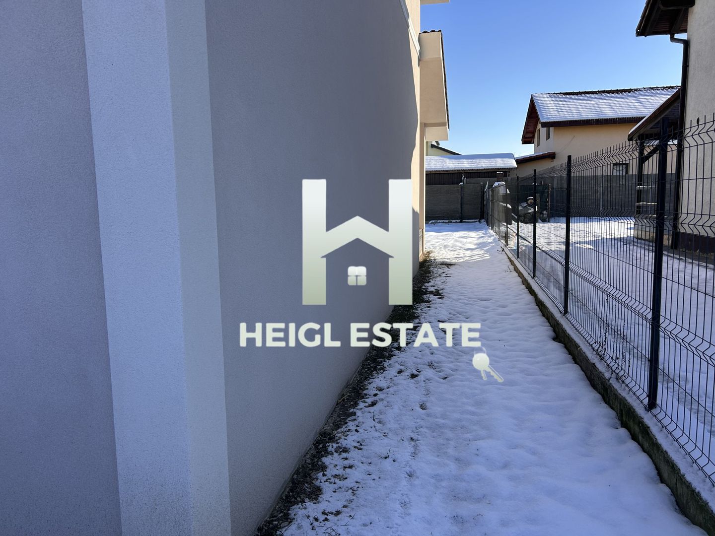 Duplex despărtit prin cameră tehinca Mosnita Noua - Poză 11