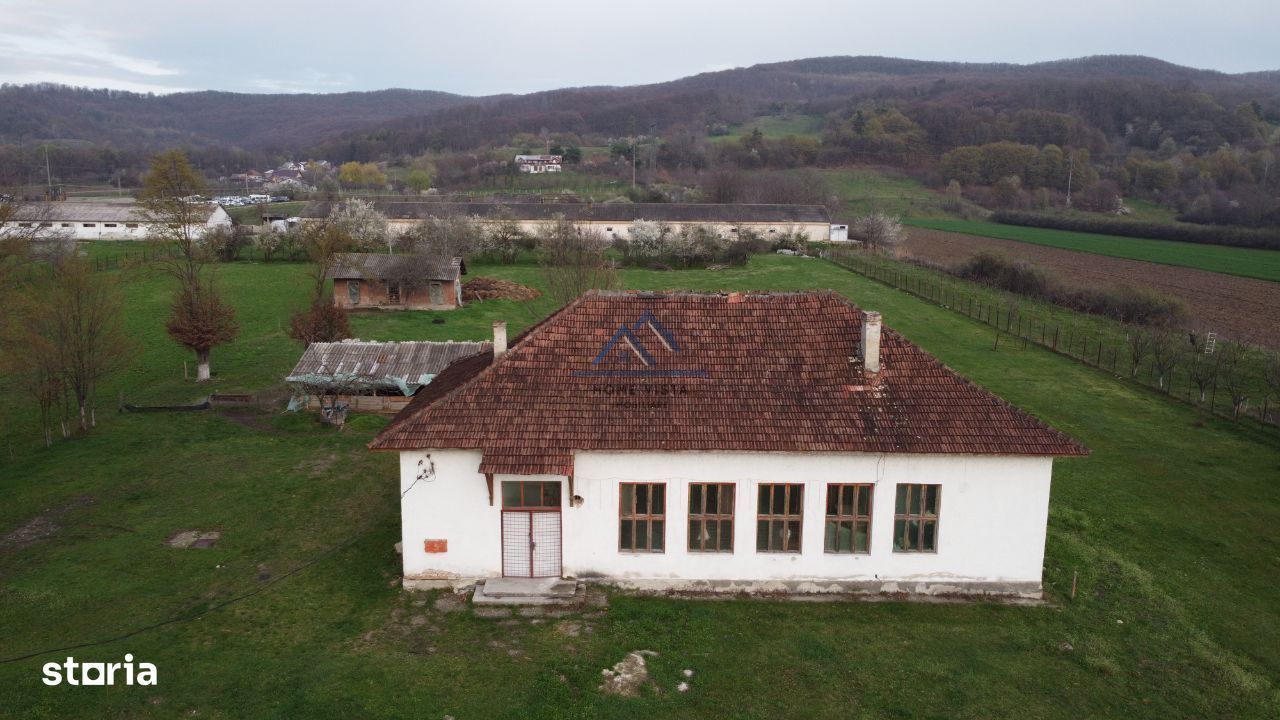 Cladire spatiu comercial (Brutarie)  in comuna Băiculești - Poză 3