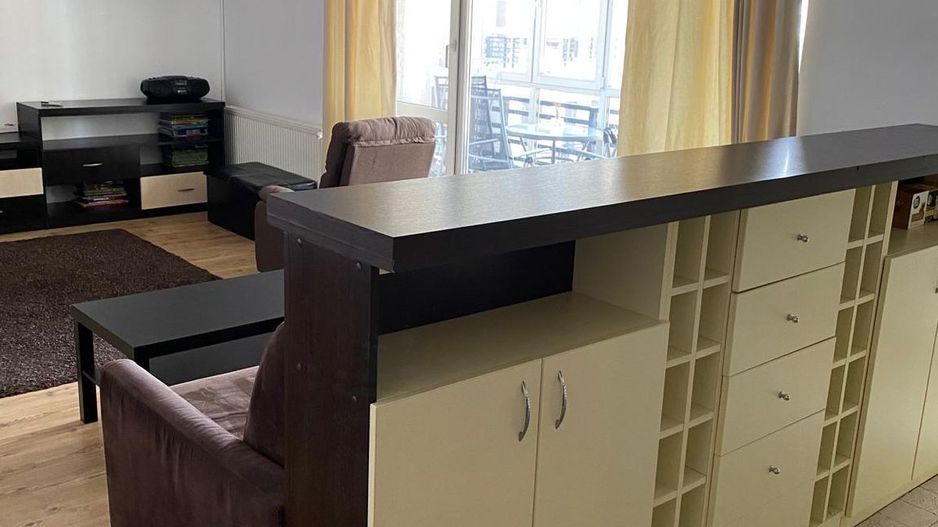 2 camere cu parcare inclusă, centrală proprie, pet friendly, modern, Ozana - Poză 3