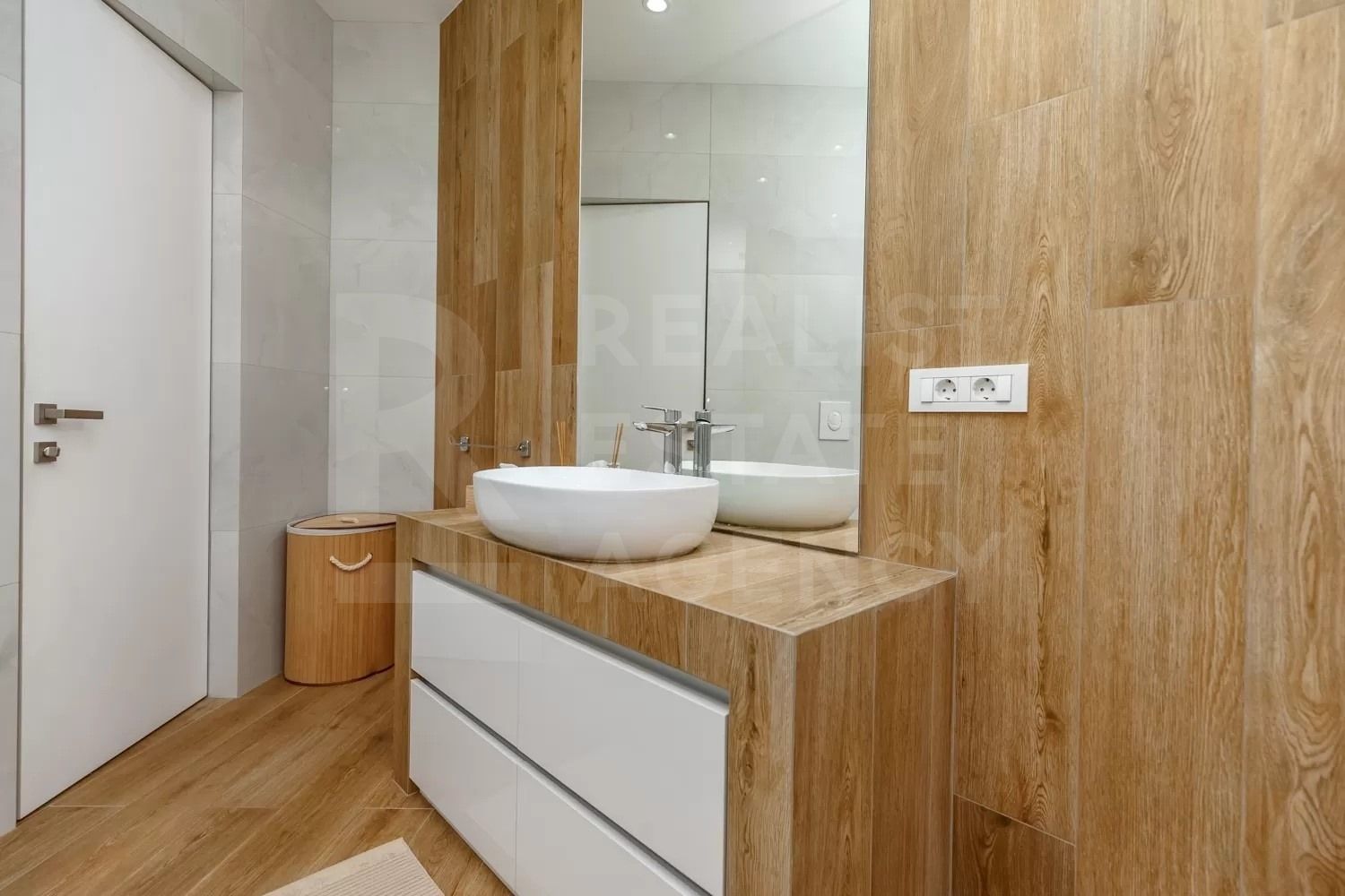 Chirie, apartament, 2 camere, bul. Ștefan cel Mare, Centru - Poză 10