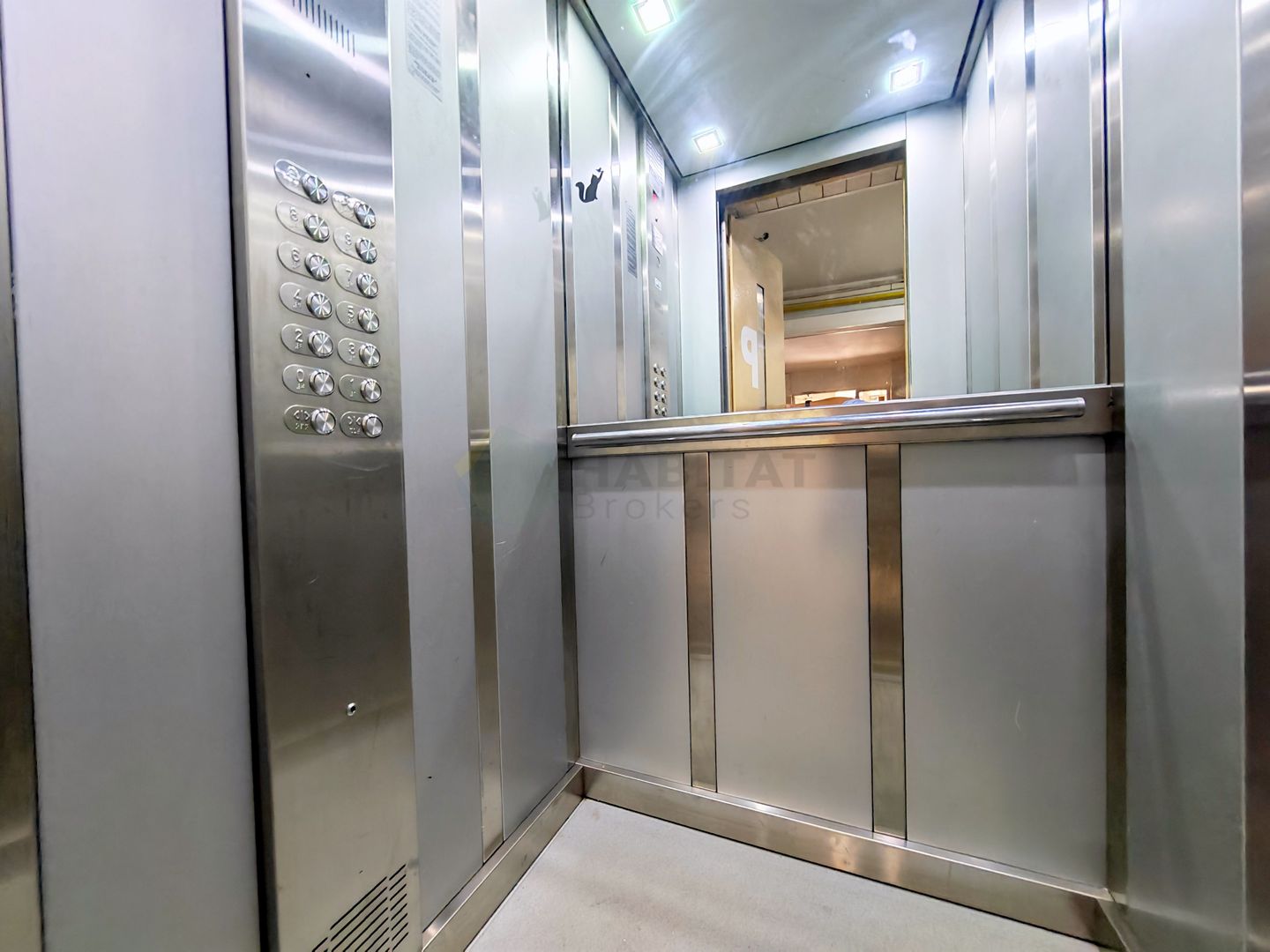 Renovat la trei minute de statia de metrou Dristor - Poză 21