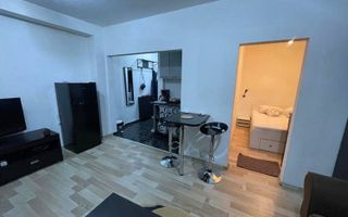 Apartament renovat cu 1 cameră transformat in 2 cam | zona MEDICINA f - Poză 3