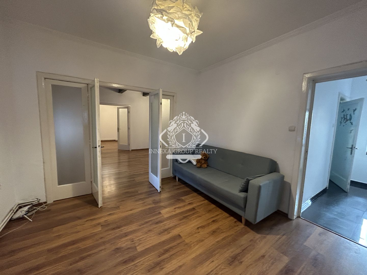 Stefan cel Mare | Apartament 4 camere in vila | 109mp | Garaj - Poză 2
