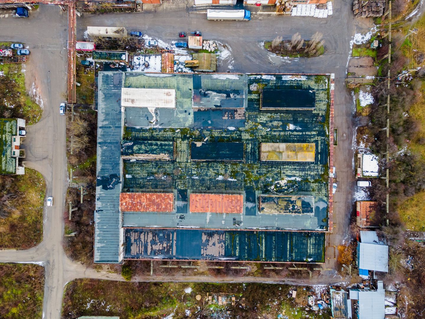 Hală pretabilă confecții metalice Vladimirescu - Poză 5