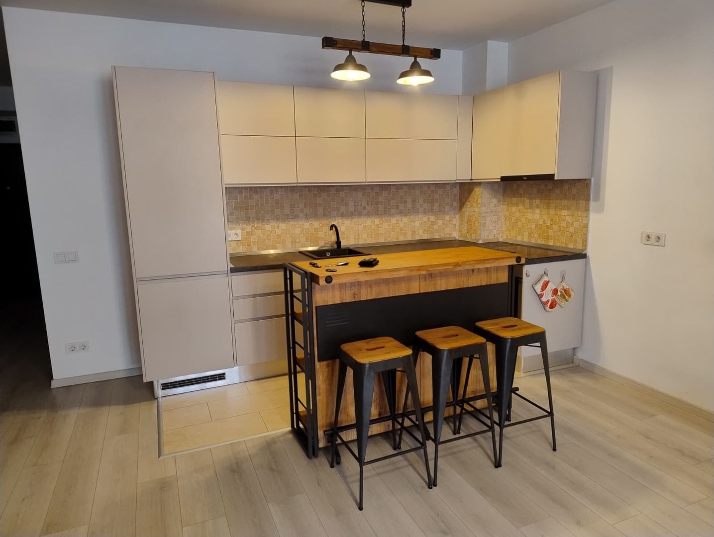 3 camere | Unirii | parcare | bloc boutique 2020 - Poză 1