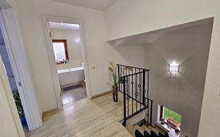 Casa 4 camere, garaj, mobilata, utilata, 311 mp teren, Alba-Micesti - Poză 9