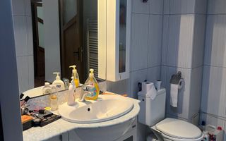 Vila S+P+1+M Lapus, str Paunitei - Poză 49