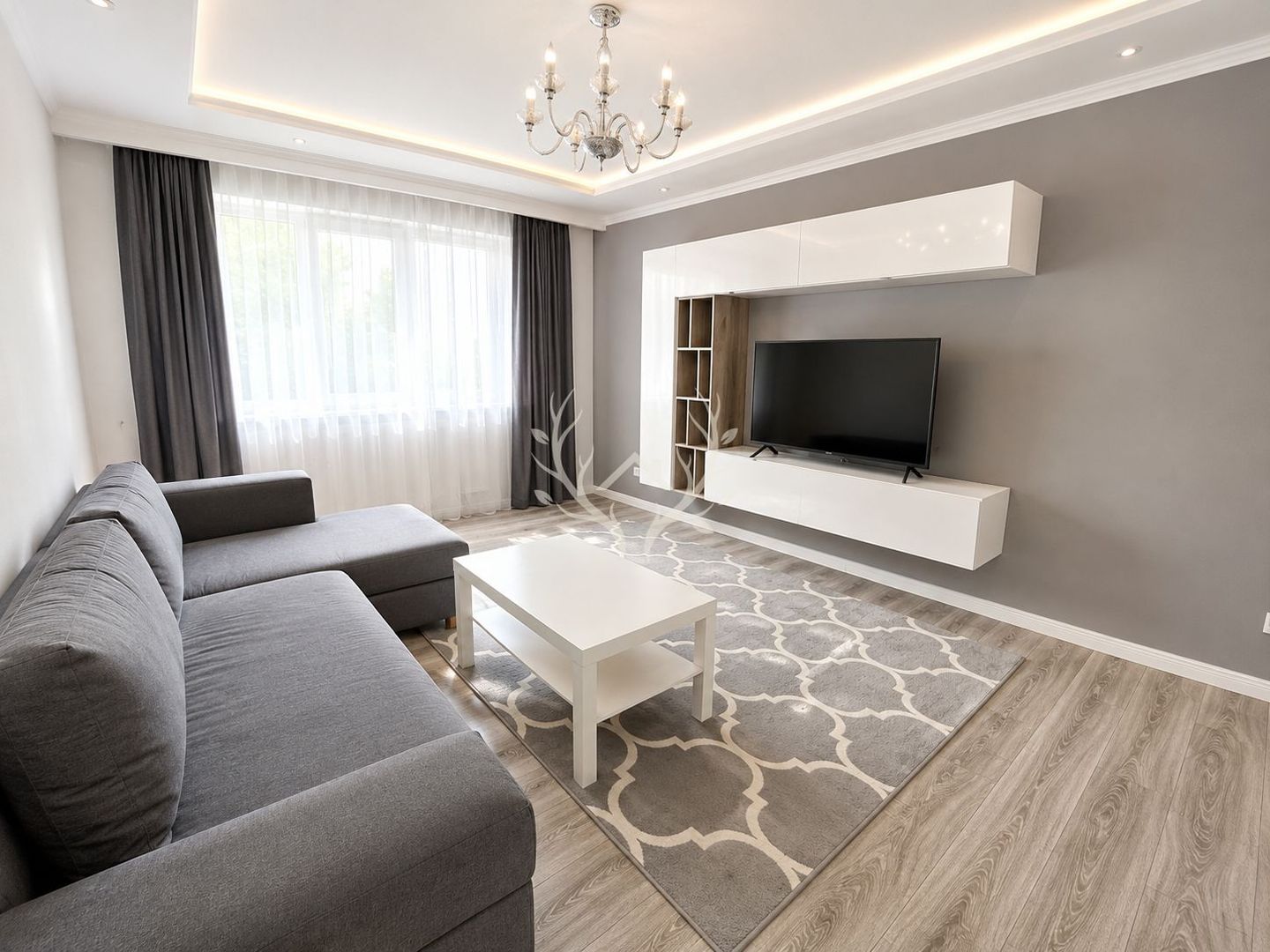 Apartament cu 3 camere decomandat, 65 mp, Intre Lacuri - Poză 1