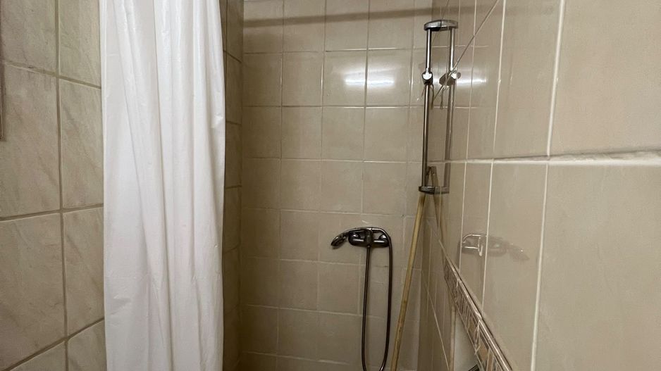 Garsonieră spațioasă de închiriat în zona ultracentrală - Poză 11