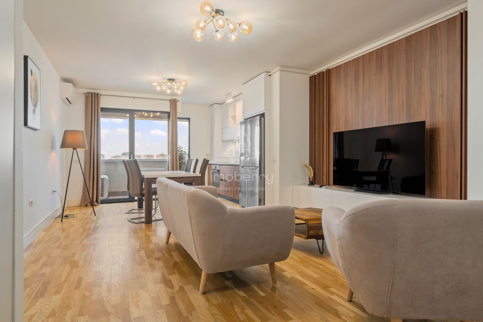 2 camere | 102 The Address | Mobilat & utilat | Vedere panoramica - Poză 2