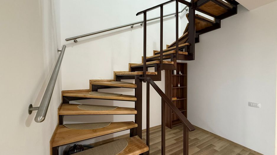 Casa de inchiriat 3 camere | BUCIUM | langa padure - Poză 7