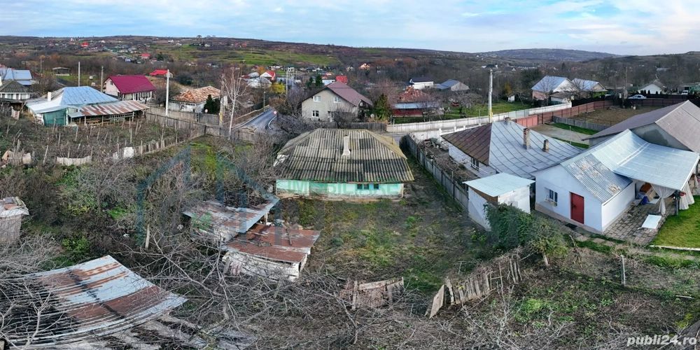 Casa Batraneasca Utilitati la poarta, asfalt nou, 15 min de Iasi - Poză 8