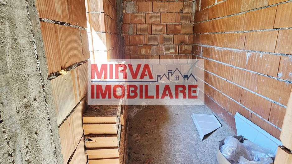 🏡 Casă la roșu cu 4 camere, 122 mp utili, teren 465 mp – Băicoi - Poză 46