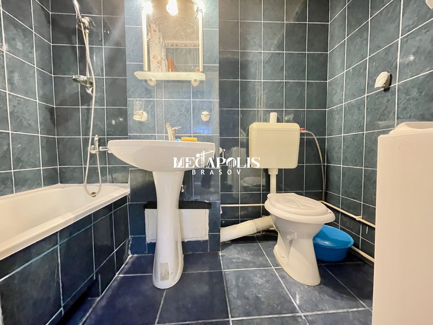 Apartament 2 camere | Zonă centrală și facilă - Poză 7