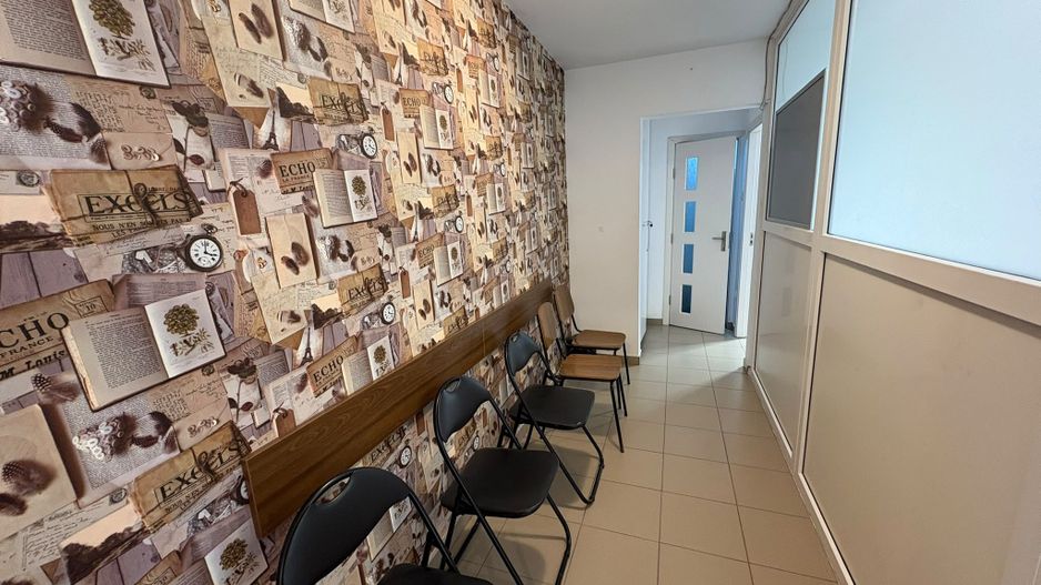 AP. 2 CAMERE- GIURGIULUI, AMENAJAT CABINET MEDICAL, BUCATARIE INCHISA - Poză 6