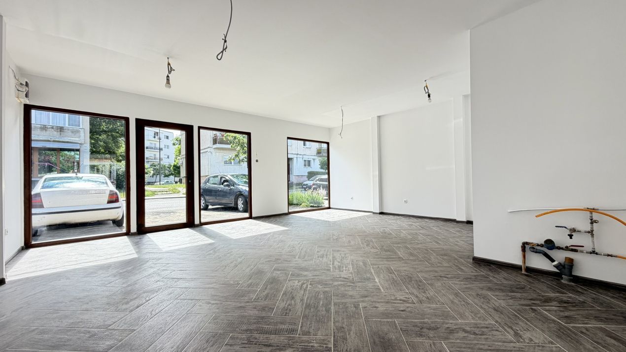 Inchiriere Spațiu Comercial 36 mp - Str. Corneliu Coposu - Carei - Poză 2