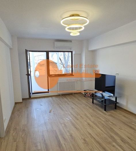Apartament 3 camere renovat premium | Tei - Poză 2