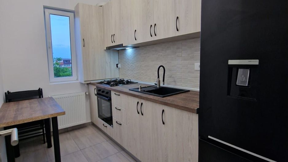 Garsoniera de inchiriat Aparatorii Patriei Loc de Parcare - Poză 11