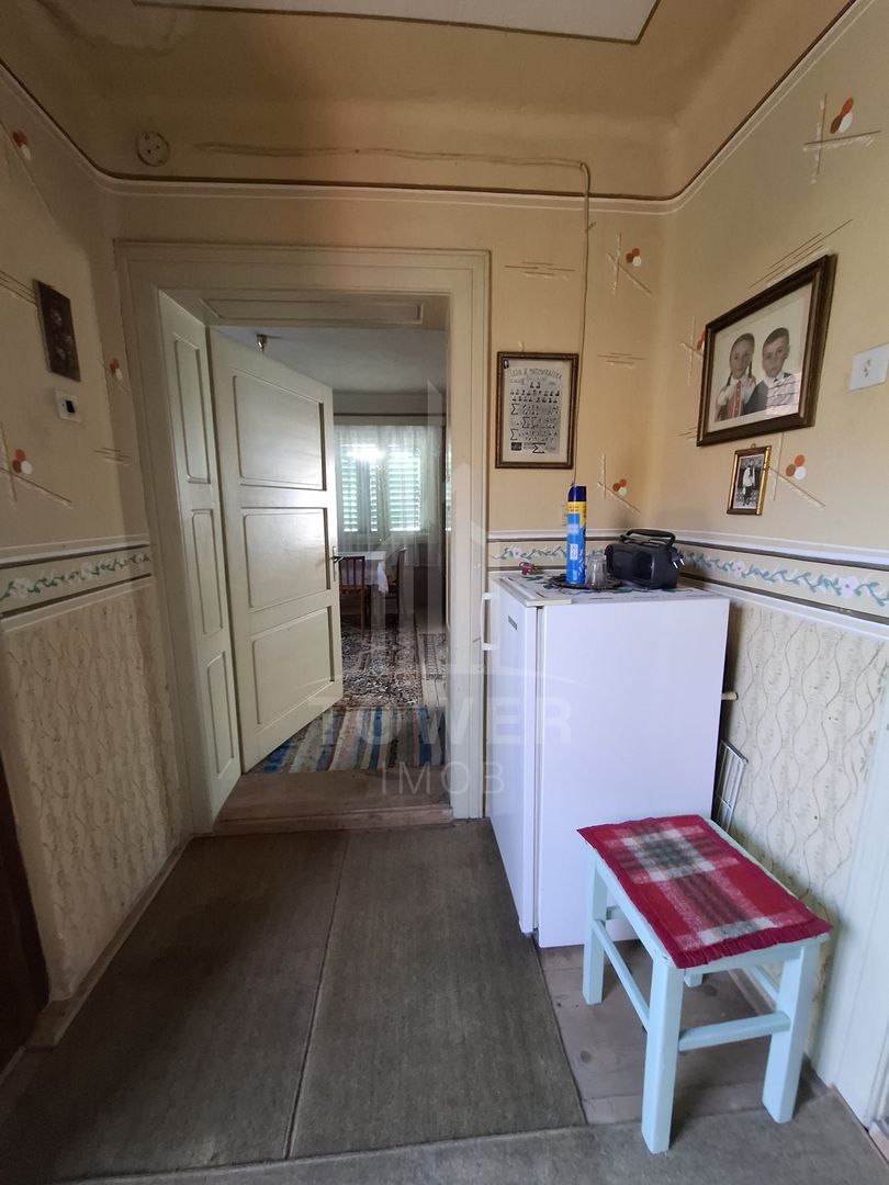 Casă tradițională de vânzare în Fântânele- vedere superba spre munti - Poză 5