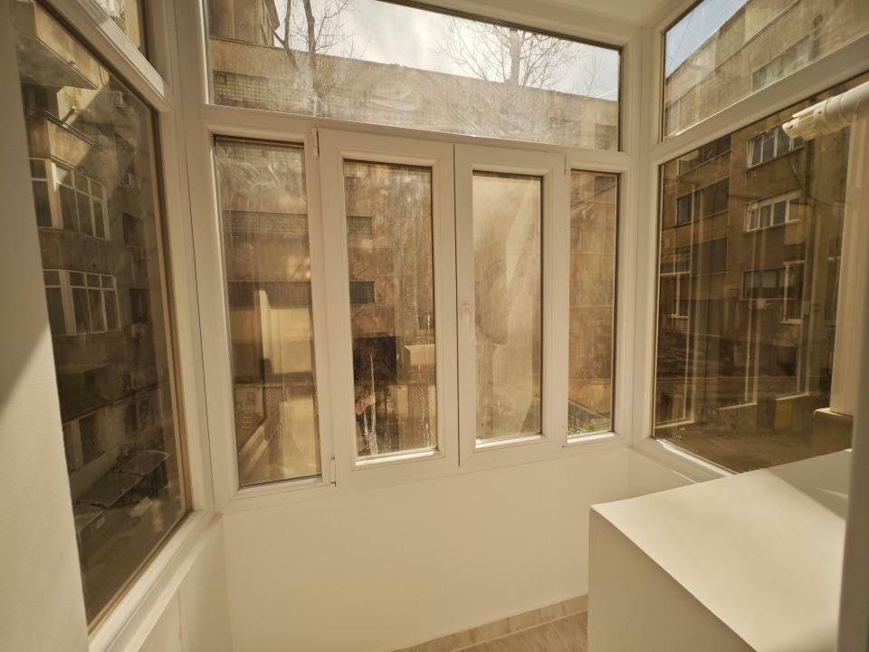 Inchiriere apartament 3 camere P-ta Romana sect 1 - Poză 8