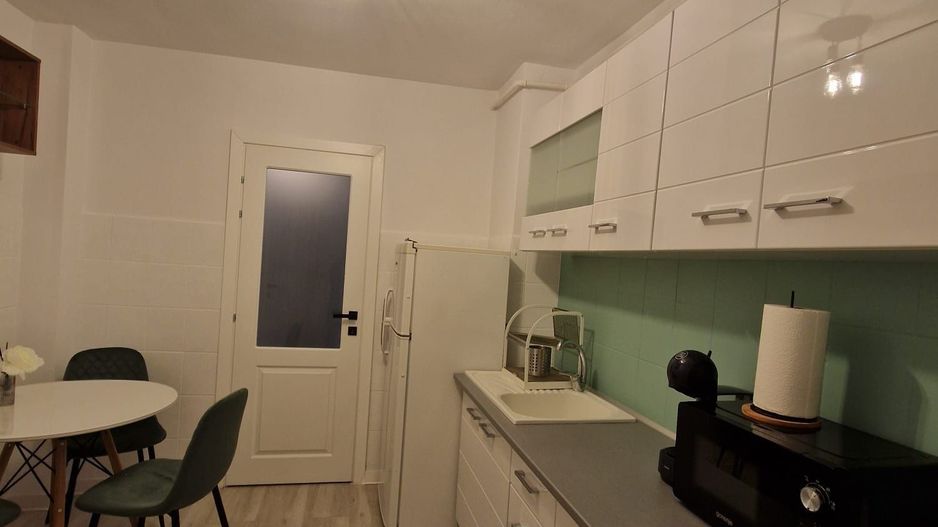 Circumvalatiunii- Iulius Mall | 2 Camere | Bloc cu Lift. - Poză 3