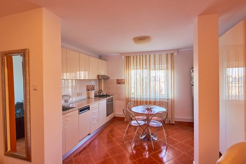 2 camere | prima inchiriere | centrala proprie | Sebastian - Razoare - Poză 5