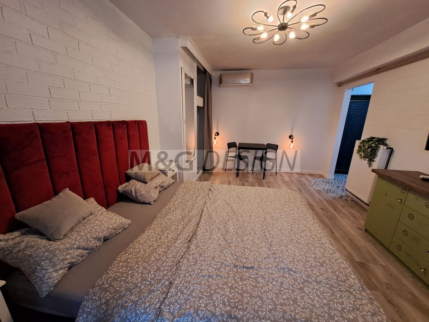 Apart LUX central -Balcescu  etaj 1 - Poză 2