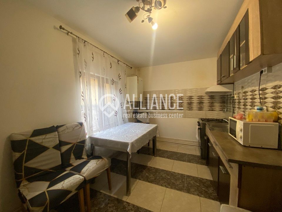 VALU LUI TRAIAN (COD 02)- Casa 6 camere teren 266 mp - Poză 1